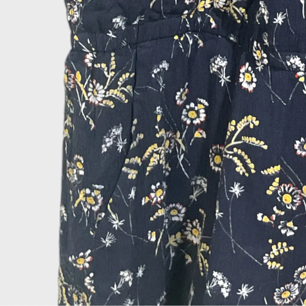 Ann Taylor Loft Navy Floral Casual Romper Size Small